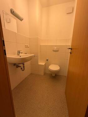 Gäste WC Bild 2 - 