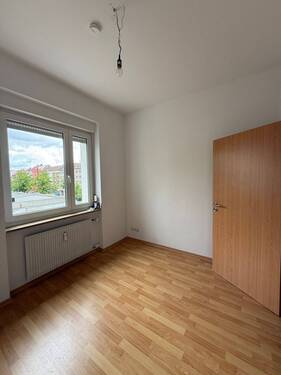 Kinderzimmer 1 - Etagenwohnung mit 103,00 m&sup2; in Nürnberg zur Miete