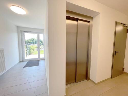 Aufzug - 3 Zimmer Etagenwohnung in Winsen (Luhe)