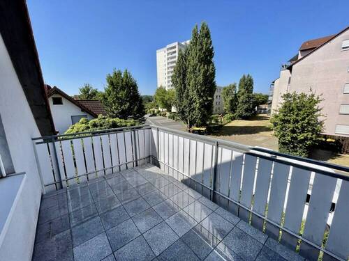 Balkon - Etagenwohnung mit 64,00 m² in Rottendorf zur Miete