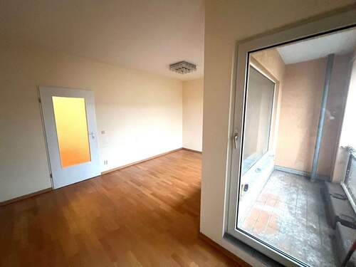 Wohnen mit Blick Balkon - 