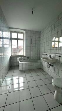 Badezimmer - Etagenwohnung mit 75,00 m&sup2; in St. Wendel zum Kaufen