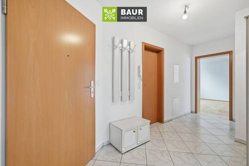 Flur - Etagenwohnung mit 79,00 m&sup2; in Weingarten zum Kaufen