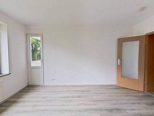 Ansicht II: Wohn- und Esszimmer - 3 Zimmer Etagenwohnung zur Miete in Rendsburg