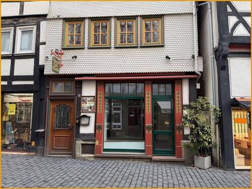 Der Laden - Mehrfamilienhaus, Wohnhaus mit 118,00 m&sup2; in Alsfeld zum Kaufen
