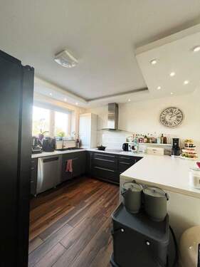 Küche - Einfamilienhaus mit Solaranalge, Wärmepumpe und Wallbox