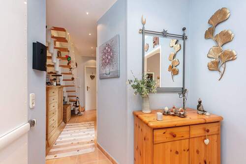 Flur - 4 Zimmer Etagenwohnung zum Kaufen in Berlin