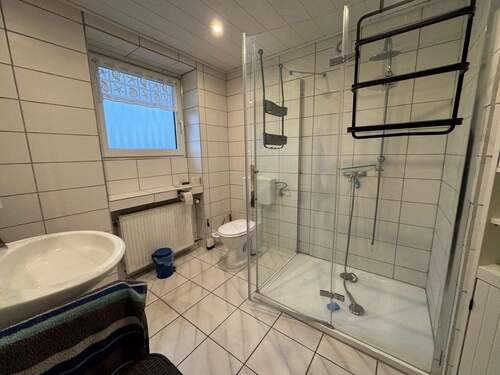 tempImage3yQb0A.jpg - 