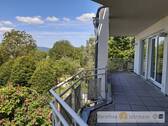 Balkon mit Ausblick - 4 Zimmer Etagenwohnung in Wiesbaden