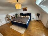 Schlafzimmer - Etagenwohnung mit 100,00 m² in Koblenz zum Kaufen