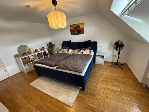 Schlafzimmer - Etagenwohnung mit 100,00 m² in Koblenz zum Kaufen