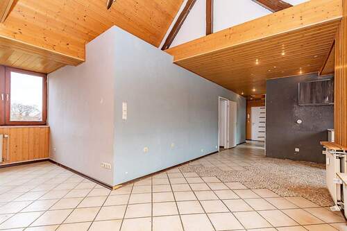 Flur - Etagenwohnung mit 122,60 m² in Berlin zum Kaufen