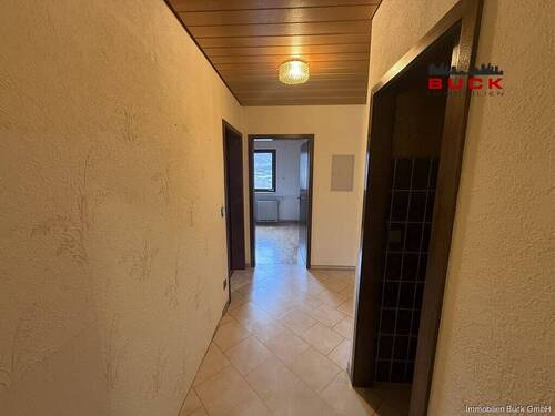 Flur - 4 Zimmer Etagenwohnung in Bad Überkingen