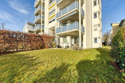 Garten & Terrasse v. Süden - 3 Zimmer Etagenwohnung zum Kaufen in Stuttgart