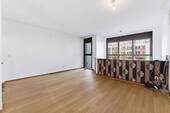 Wohnzimmer/Galerie - 