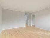 Ansicht II: Wohn- und Esszimmer - 2 Zimmer Etagenwohnung zur Miete in Berlin