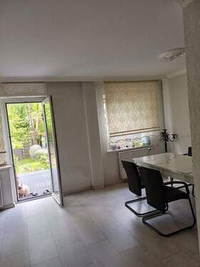 Wohnzimmer mit Essbereich - Reihenmittelhaus mit 95,00 m&sup2; in Hamburg zum Kaufen