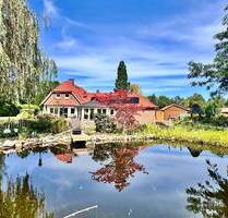 Beeindruckendes Landhaus-Anwesen mit Wintergarten- Pavillon, Oldtimer- Garage, eingezäuntem Weideland in Wiefelstede- Zentrum