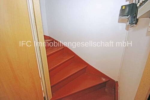 Treppe zum DG - 