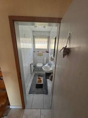 24 Gäste WC im EG - 