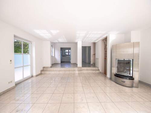 Wohnbereich - 5 Zimmer Doppelhaushälfte zum Kaufen in Gröbenzell