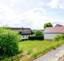 820 m² warten auf Ihr Haus - Baugrundstück in Hollfeld