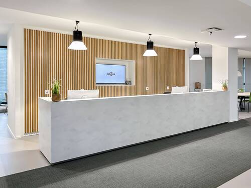 Regus_Colonius Carré_Germany_Centre 5194_Reception - Büro in Köln