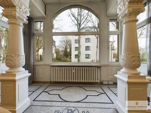 Erker mit Terrassentür - 