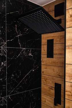 Dusche - 2 Zimmer Etagenwohnung zum Kaufen in Hanau