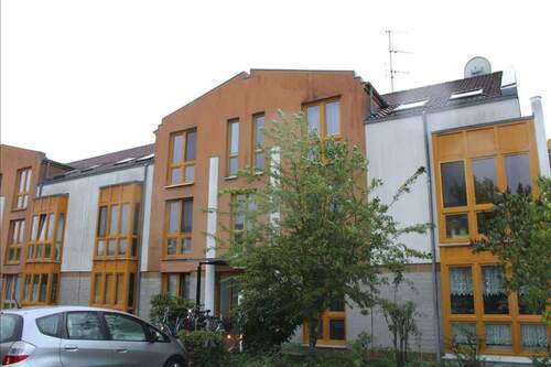 Haus - 3 Zimmer Etagenwohnung zur Miete in Panketal