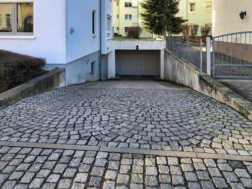 Zufahrt Tiefgarage - 