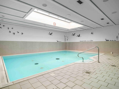 Schwimmbad - 