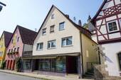 Ansicht - 5 Zimmer Mehrfamilienhaus, Wohnhaus zum Kaufen in Waischenfeld