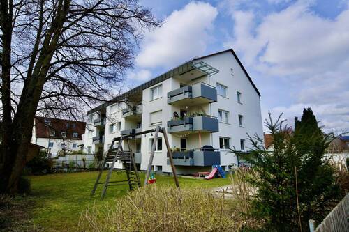Hausansicht - 4 Zimmer Etagenwohnung zum Kaufen in Freising