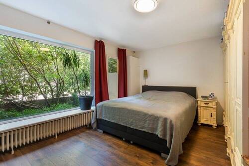 Schlafzimmer - EG - Einfamilienhaus mit 377,00 m&sup2; in Hamburg zum Kaufen