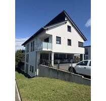 Provisionsfrei! Neuwertiges Mehrfamilienhaus in Idstein