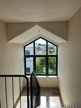 Treppenhaus.jpg - 2 Zimmer Etagenwohnung zum Kaufen in Graal-Müritz