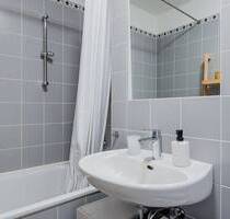 Wohnung mit 2 Zimmern und Balkon ! - Rostock Stadtmitte