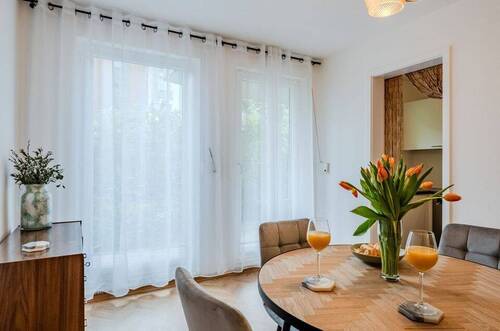 456725932_1026408965559373_8486600889066396205_n.jpg - 2 Zimmer Etagenwohnung in Rostock