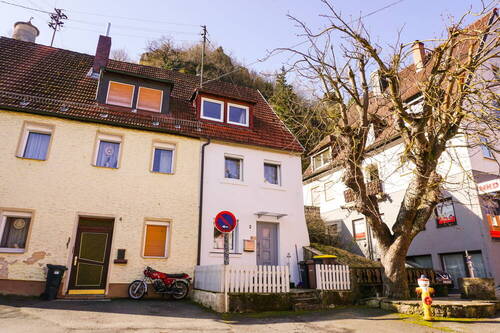 Ansicht - 2 Zimmer Reihenendhaus zum Kaufen in Waischenfeld