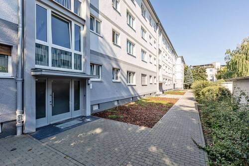 Außen_Eingangsbereich - 1 Zimmer Etagenwohnung zum Kaufen in Berlin