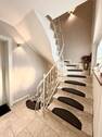 Hausflur 1, Stock & ELW - 