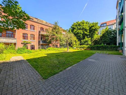 Viel Platz hinter dem Haus - 