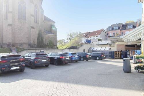 Parkplatz Edeka - 