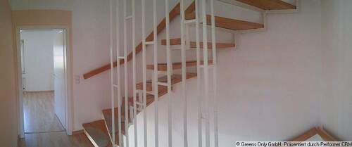 Treppe - Reihenmittelhaus mit 100,60 m&sup2; in Dallgow-Döberitz zum Kaufen