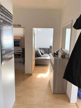 Flur - Etagenwohnung mit 75,00 m&sup2; in Mannheim zur Miete