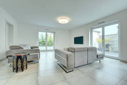 Wohn/-Essbereich - 