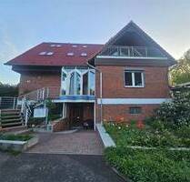 Exklusives Einfamilien-Haus als mögliches Mehrparteienhaus mit Garten & moderner Technik - Barsinghausen Langreder