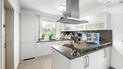 EG Küche 1 - 9 Zimmer Mehrfamilienhaus, Wohnhaus zum Kaufen in Rohrenfels