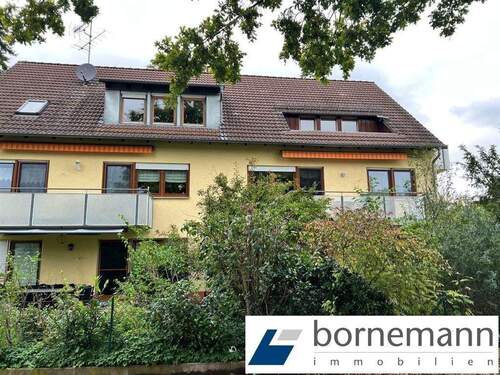 Hausansicht - Fürth-Unterfürberg! Große DG-ETW mit Spitzboden, Loggia, Balkon + Duplexgarage!